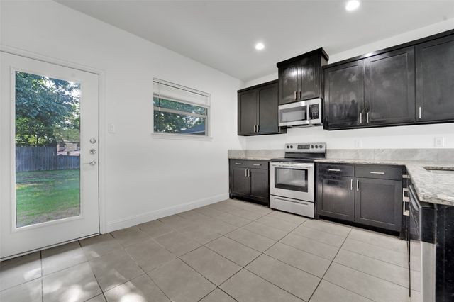 4902 Rimwood Drive, Balch Springs, TX 75180