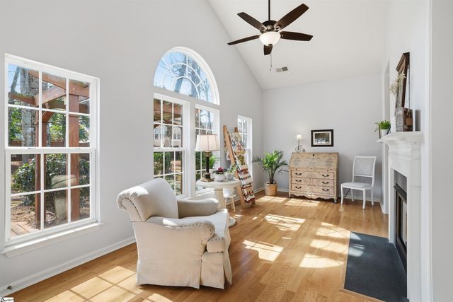 18 Neyland Drive, Fountain Inn, SC 29644