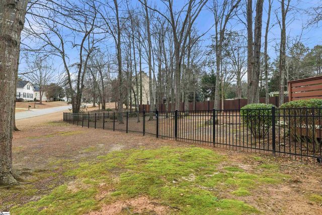 18 Neyland Drive, Fountain Inn, SC 29644
