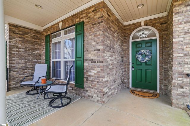 18 Neyland Drive, Fountain Inn, SC 29644