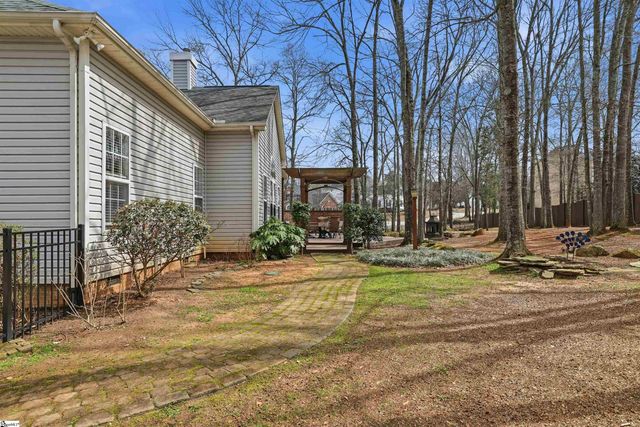 18 Neyland Drive, Fountain Inn, SC 29644