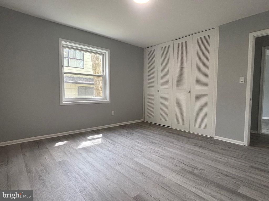 Image 15 of property listing at 1702 MCAULIFFE DR, Rockville, MD 20851