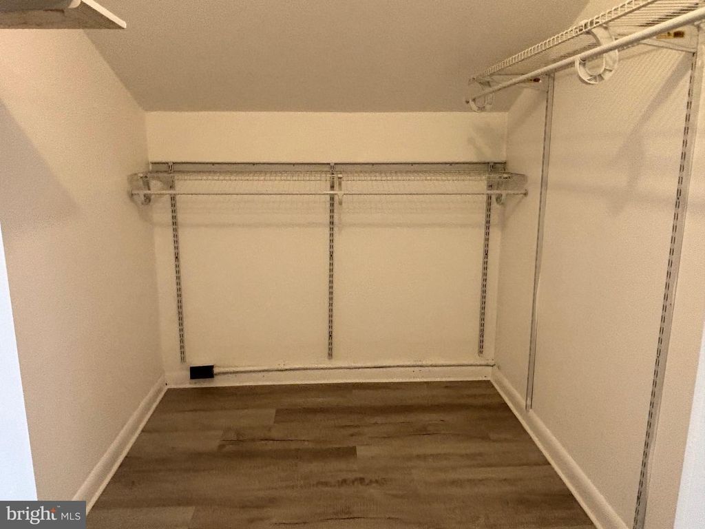 Image 26 of property listing at 1702 MCAULIFFE DR, Rockville, MD 20851