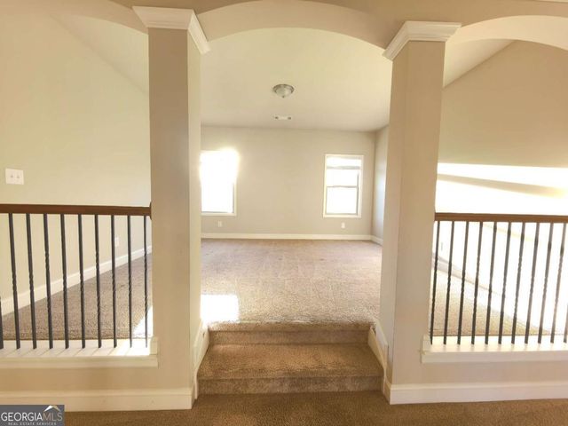 3068 Ivy Crossing Drive, Buford, GA 30519