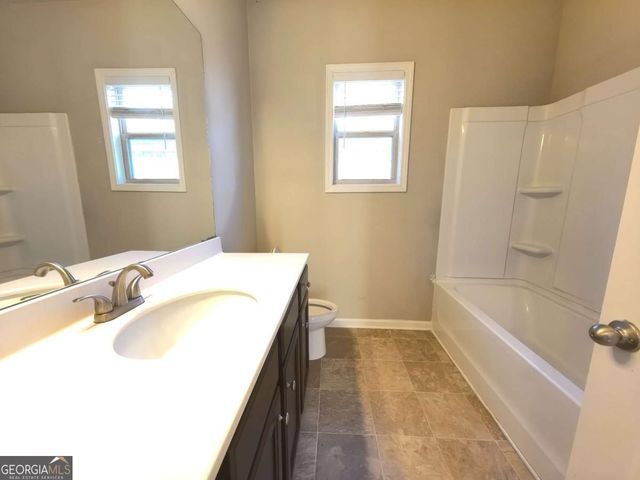 3068 Ivy Crossing Drive, Buford, GA 30519