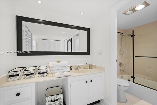 20301 W Country Club Drive 1226, Aventura, FL 33180