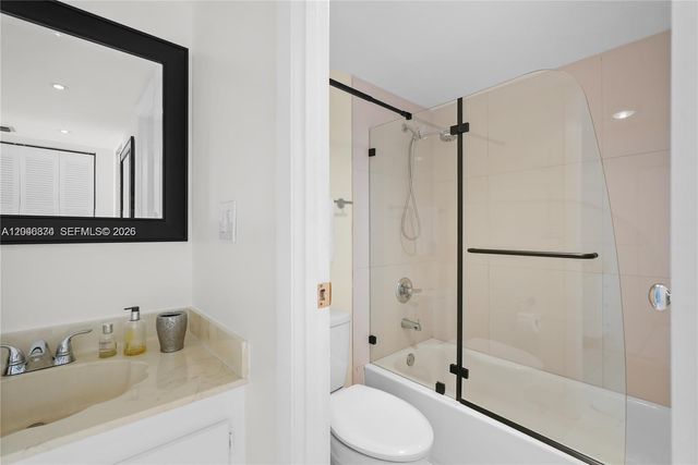 20301 W Country Club Drive 1226, Aventura, FL 33180