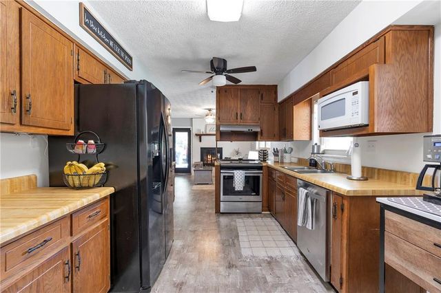 2037 Pine Tree Trail, Gainesville, GA 30501