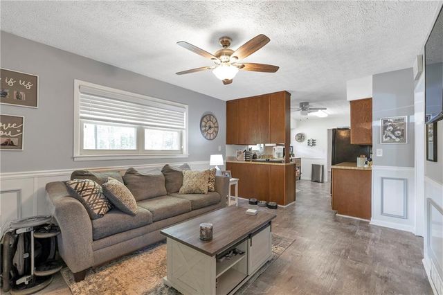 2037 Pine Tree Trail, Gainesville, GA 30501