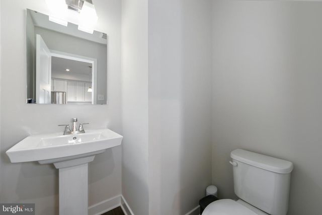 34 SAGE WAY, Mount Laurel, NJ 08054
