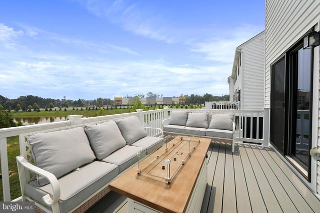34 SAGE WAY, Mount Laurel, NJ 08054