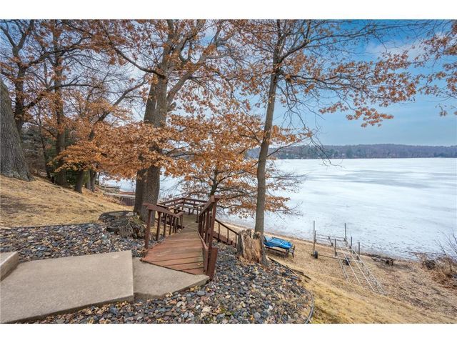 220 W Lower Pine Lake Court, Star Prairie, WI 54026