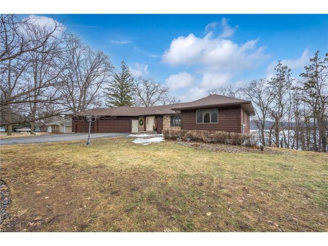 220 W Lower Pine Lake Court, Star Prairie, WI 54026