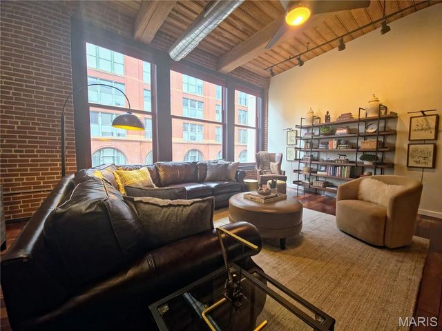 1015 Washington Avenue 404, St Louis, MO 63101
