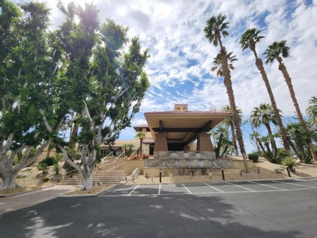 41640 Woodhaven Drive W, Palm Desert, CA 92211