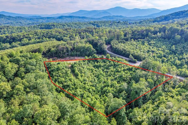 000 Bills Creek Road, Lake Lure, NC 28746