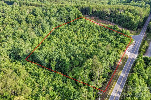 000 Bills Creek Road, Lake Lure, NC 28746