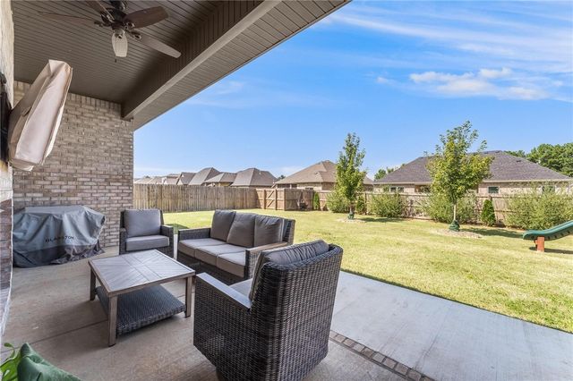 5648 Lavender Avenue, Springdale, AR 72762