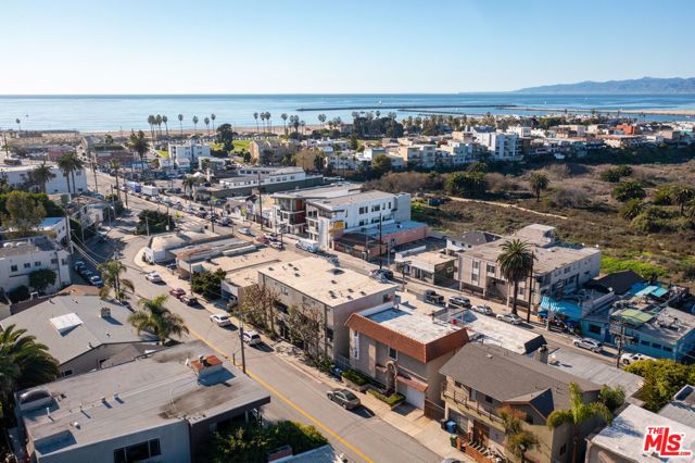 332 Culver Boulevard, Playa Del Rey (los Angeles), CA 90293