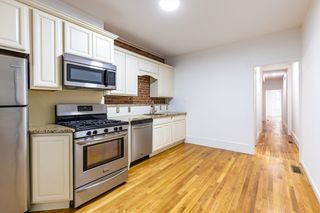 178 L Street 3, Boston, MA 02127