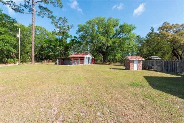 4582 St Johns Church Road, Blackshear, GA 31516