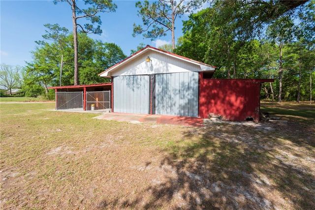 4582 St Johns Church Road, Blackshear, GA 31516