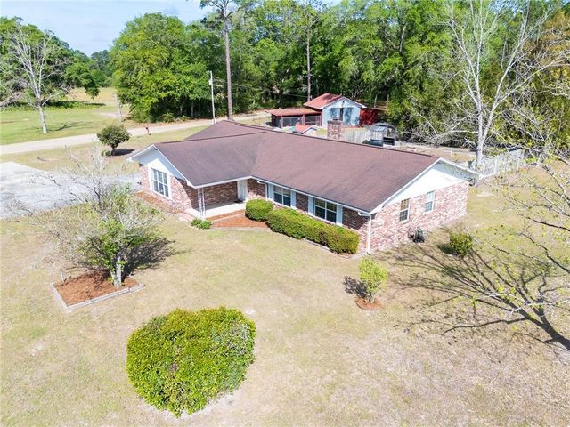 4582 St Johns Church Road, Blackshear, GA 31516