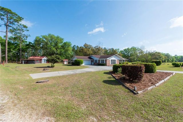 4582 St Johns Church Road, Blackshear, GA 31516