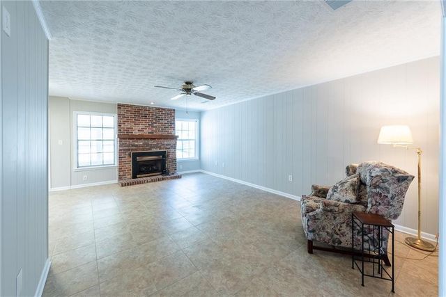 4582 St Johns Church Road, Blackshear, GA 31516