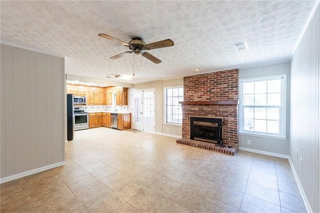 4582 St Johns Church Road, Blackshear, GA 31516