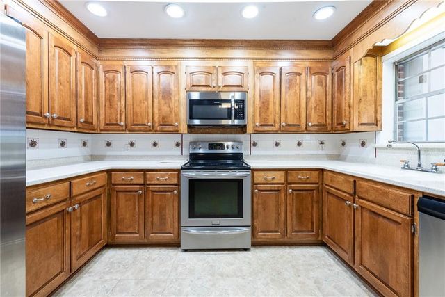4582 St Johns Church Road, Blackshear, GA 31516