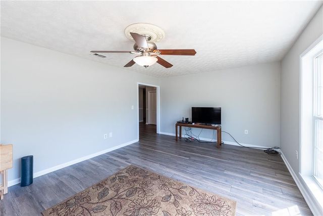 4582 St Johns Church Road, Blackshear, GA 31516