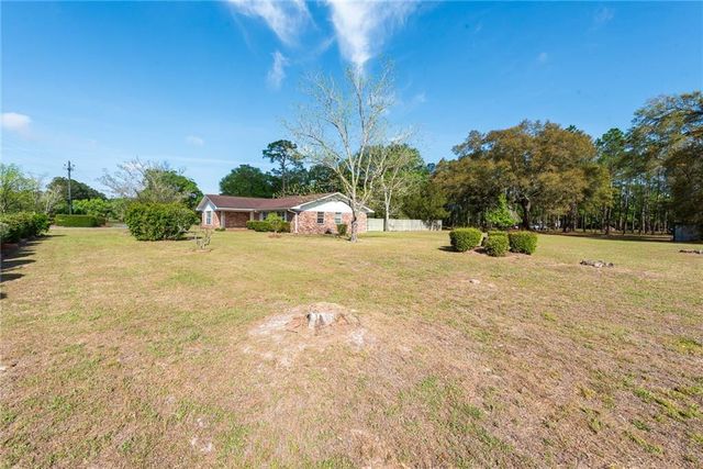4582 St Johns Church Road, Blackshear, GA 31516