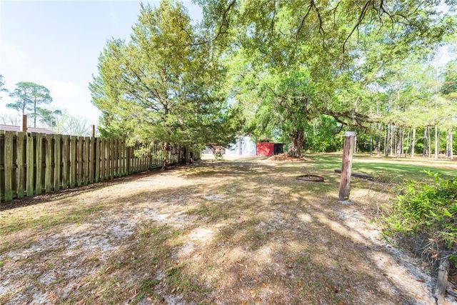 4582 St Johns Church Road, Blackshear, GA 31516