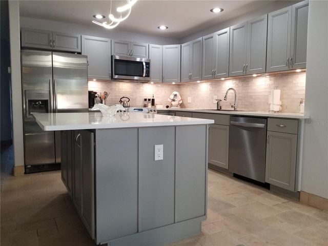 1720 FOSSIL DRIVE, Englewood, FL 34223