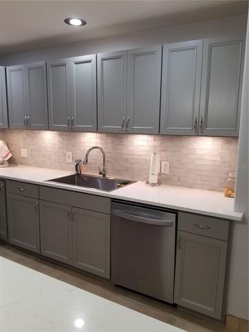 1720 FOSSIL DRIVE, Englewood, FL 34223