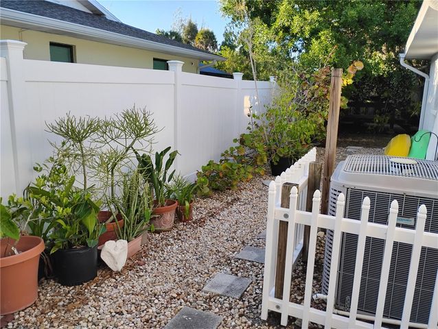 1720 FOSSIL DRIVE, Englewood, FL 34223