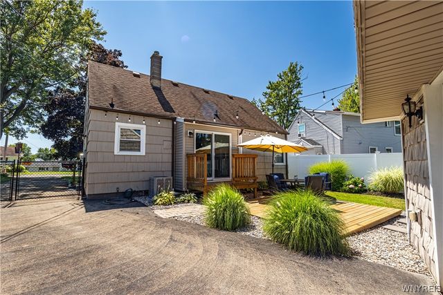 3034 Walbridge Drive, Hamburg, NY 14075