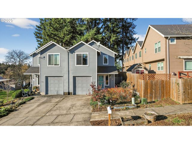 17829 BALKEN Ave, Sandy, OR 97055