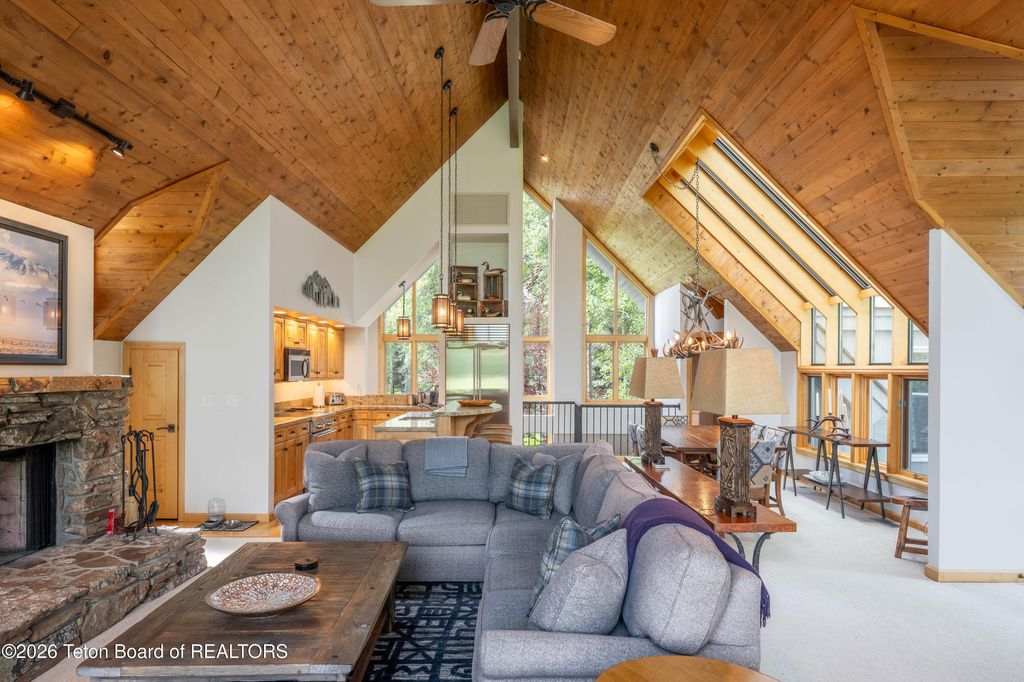 3065 N MOUNTAIN MAPLE Lane, Wilson, WY 83014 photo 7