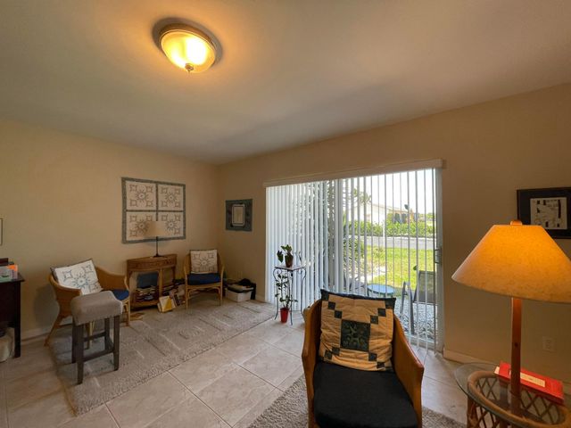 320 North Boulevard 1b, Boynton Beach, FL 33435