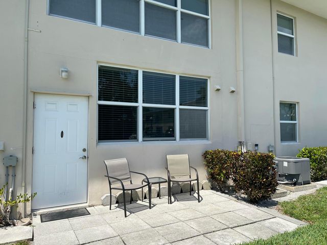 320 North Boulevard 1b, Boynton Beach, FL 33435
