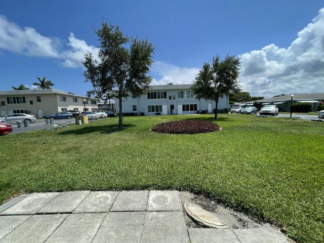 320 North Boulevard 1b, Boynton Beach, FL 33435
