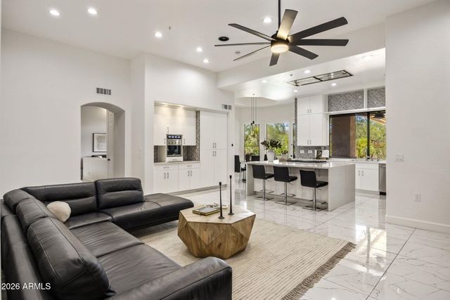 33431 N 64TH Place, Scottsdale, AZ 85266