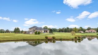 15810 Crystal Valley Way, Louisville, KY 40299