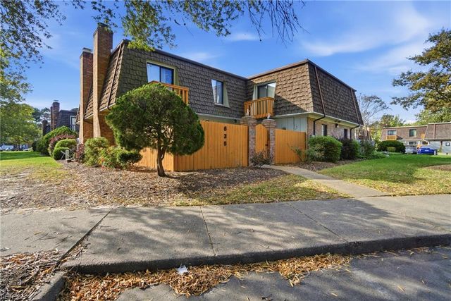 635 Ocean Lakes DR, Virginia Beach, VA 23454