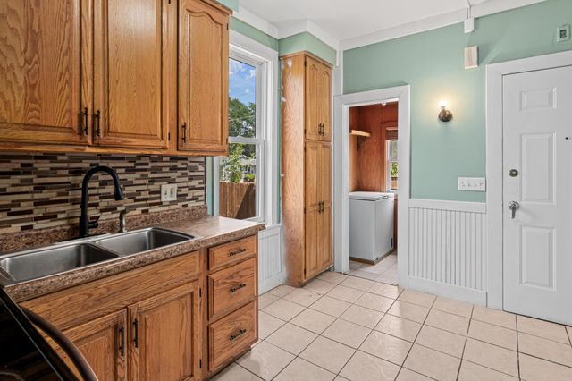 1288 Edgerton Street, Saint Paul, MN 55130