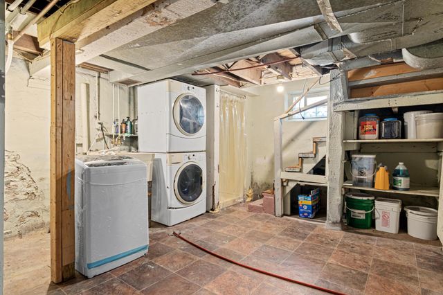 1288 Edgerton Street, Saint Paul, MN 55130