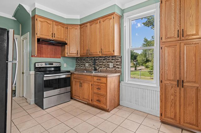1288 Edgerton Street, Saint Paul, MN 55130