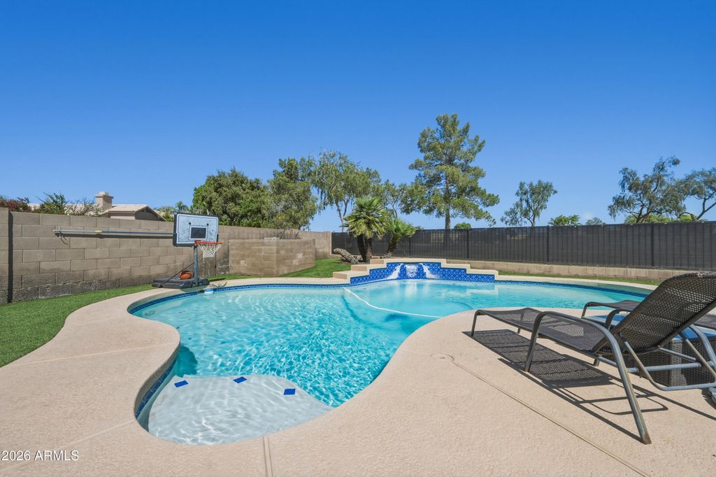 1572 E BLACK DIAMOND Drive, Gilbert, AZ 85296 — photo 5